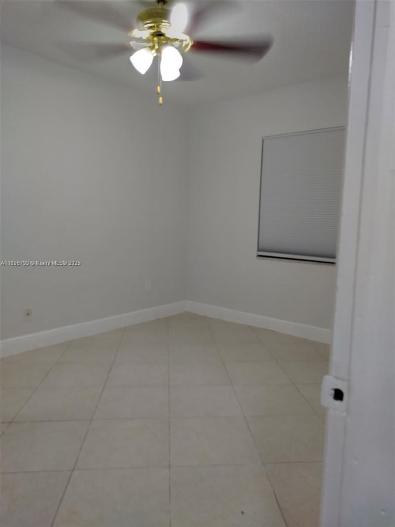 265 NW 190 Street , Miami Gardens, FL 33169 Photo