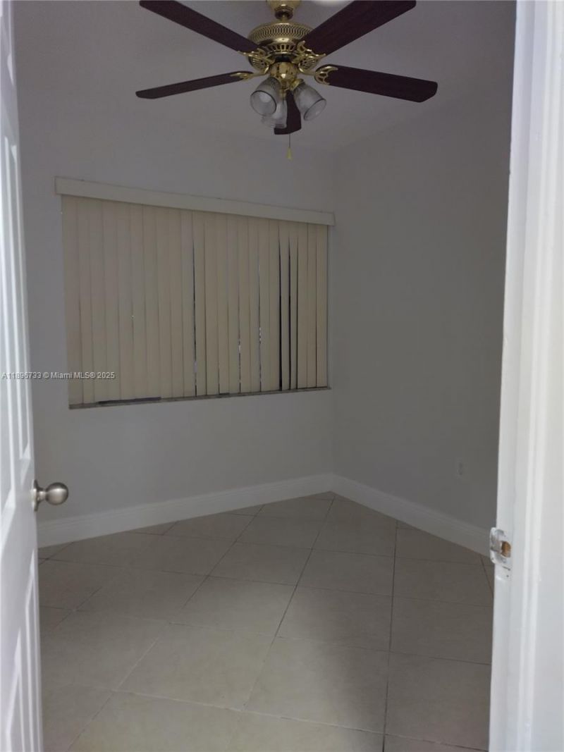 265 NW 190 Street , Miami Gardens, FL 33169 Photo
