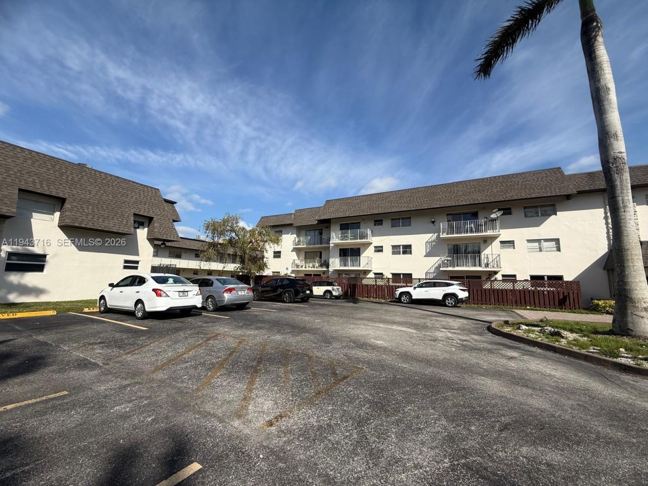 8601 SW 94th St , Unit 125W, Miami, FL 33156 Photo