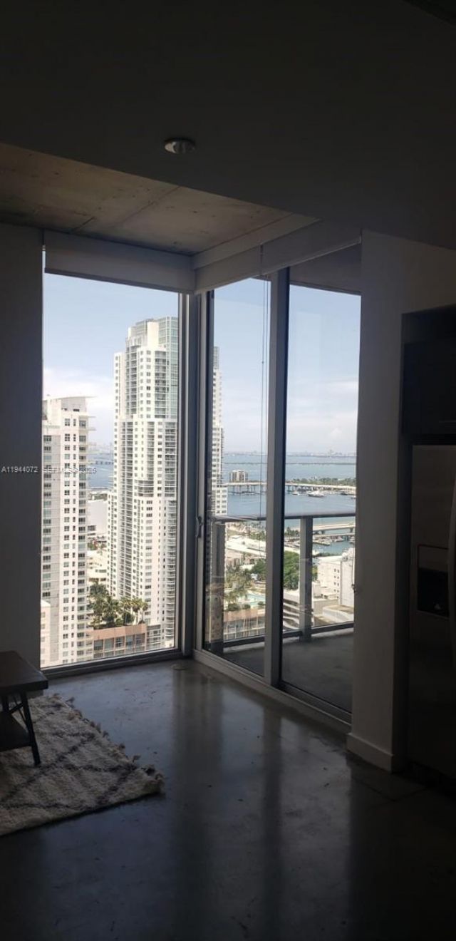 151 SE 1st St, Unit 3404, Miami, FL 33131 Photo
