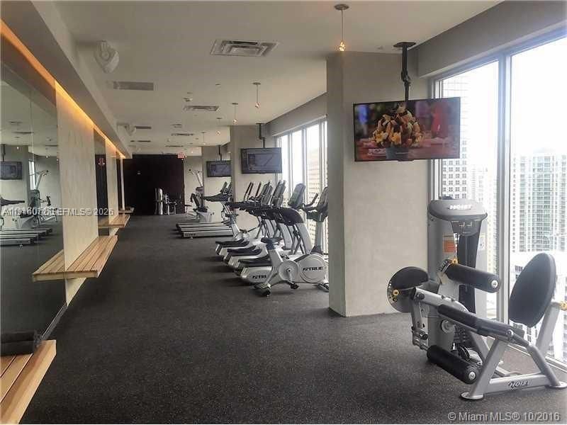 151 SE 1st St, Unit 3404, Miami, FL 33131 Photo