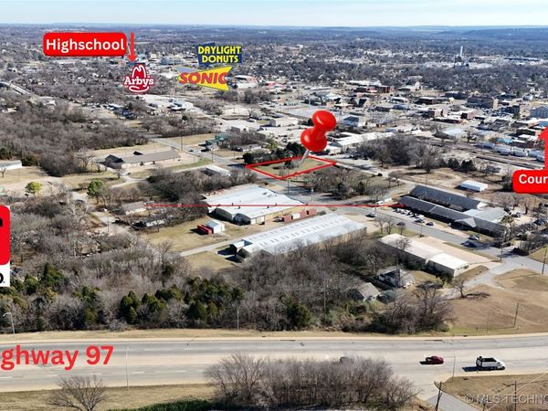223 E Jackson Avenue N, Sapulpa, OK 74066