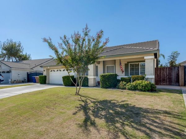 11505 Orchard Park Drive, Bakersfield, CA 93311