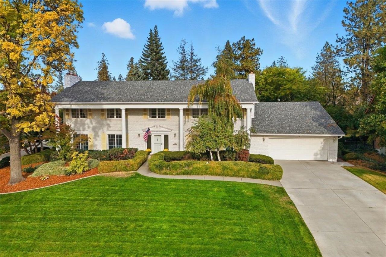 3433 S High Dr Spokane, WA 99203