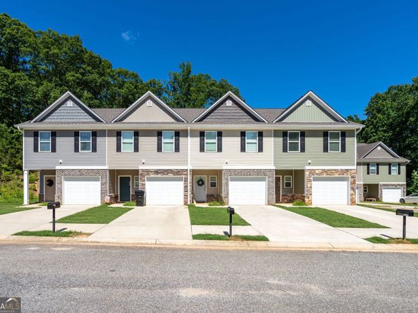 2707 Hickory Lane, Dawsonville, GA 30534