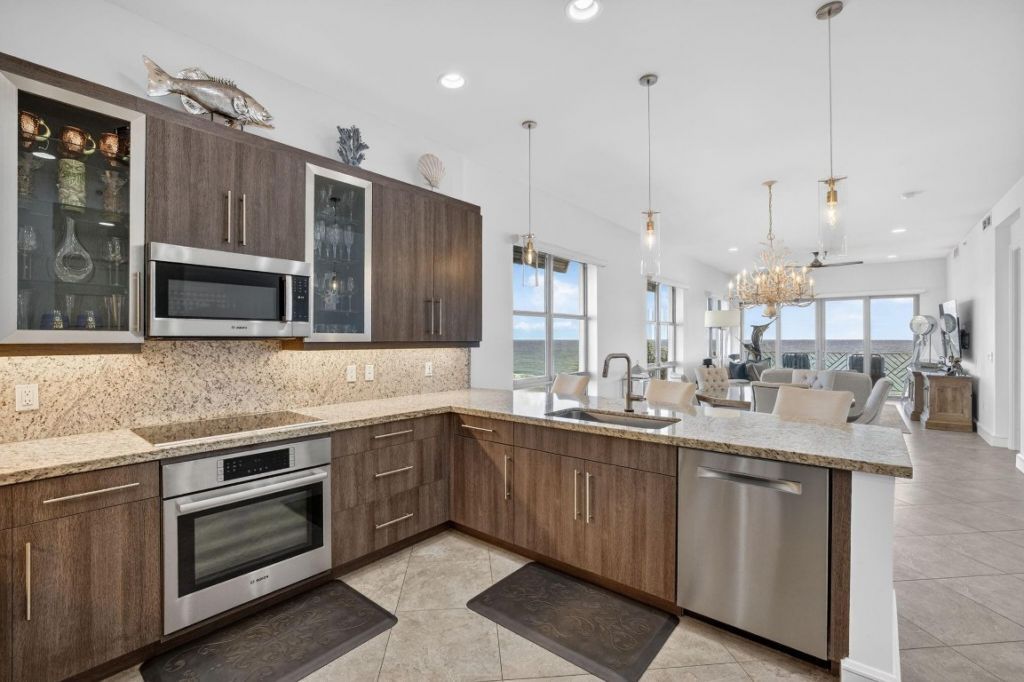 4510 El Mar Drive, Unit PH-405, Lauderdale by the Sea, FL 33308 Photo