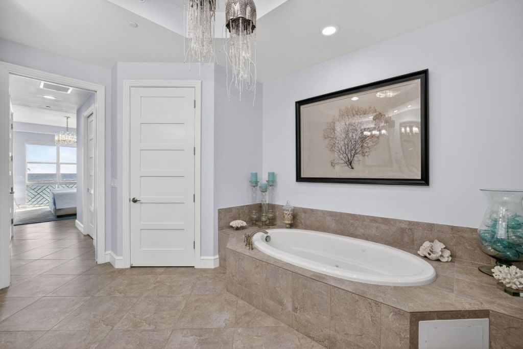 4510 El Mar Drive, Unit PH-405, Lauderdale by the Sea, FL 33308 Photo