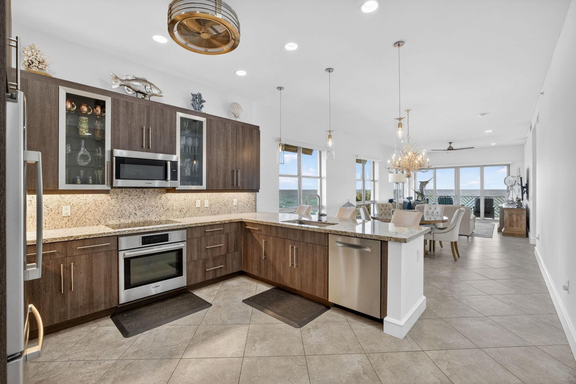 4510 El Mar Drive, Unit PH-405, Lauderdale by the Sea, FL 33308 Photo
