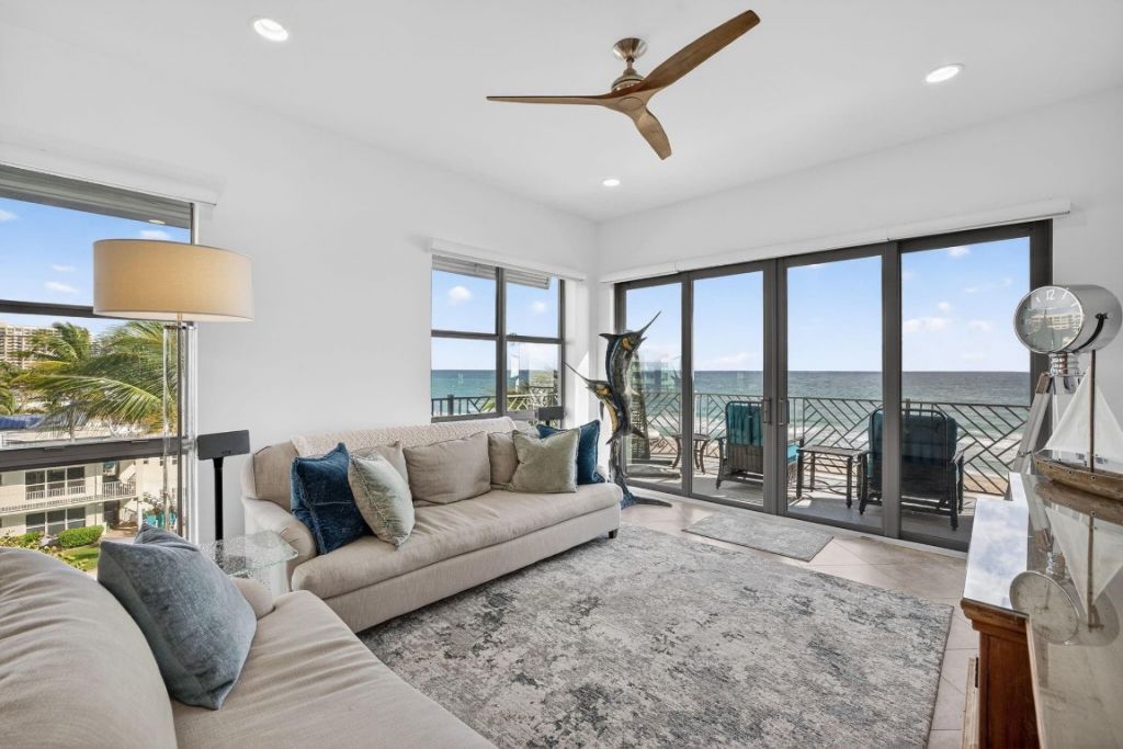 4510 El Mar Drive, Unit PH-405, Lauderdale by the Sea, FL 33308 Photo