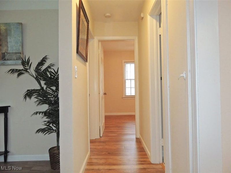 339 Grand Boulevard, Bedford, OH 44146 Photo 14