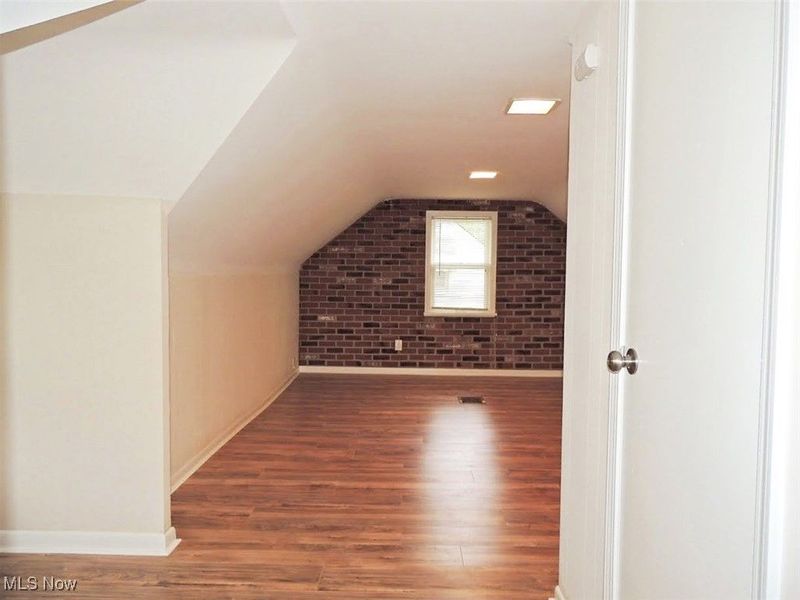 339 Grand Boulevard, Bedford, OH 44146 Photo 7