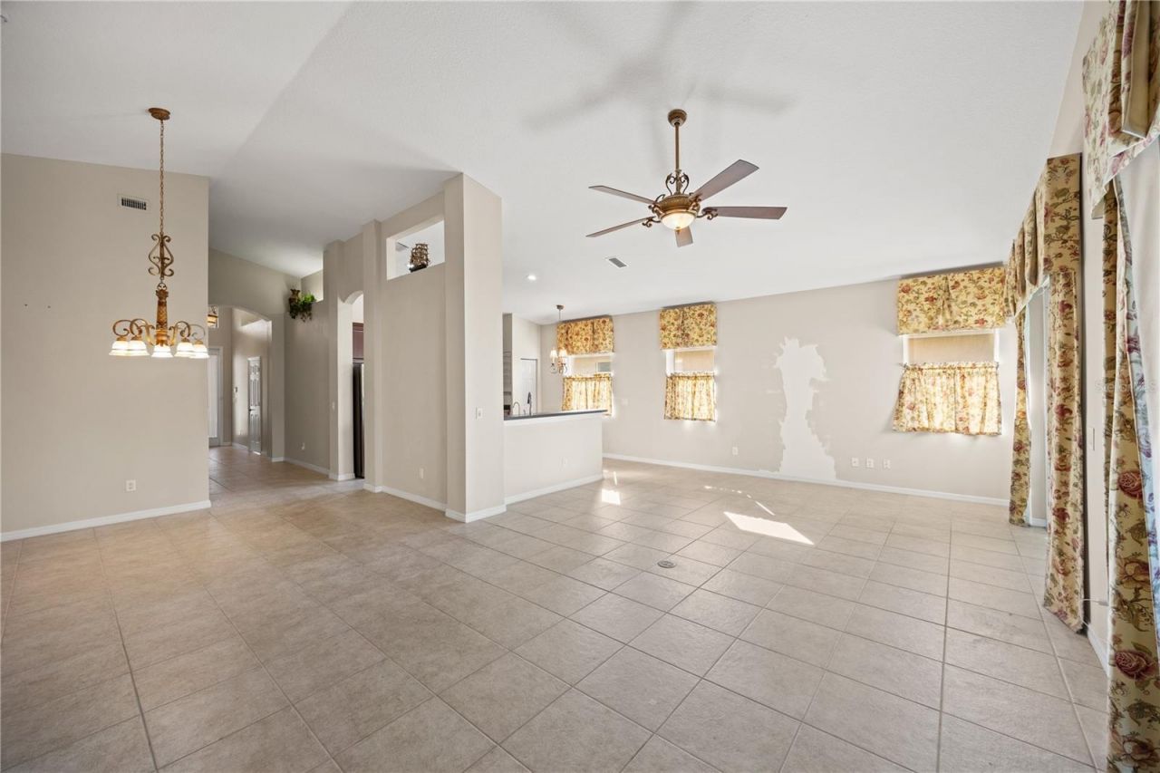 6506 42nd Street E, Sarasota, FL 34243 Photo