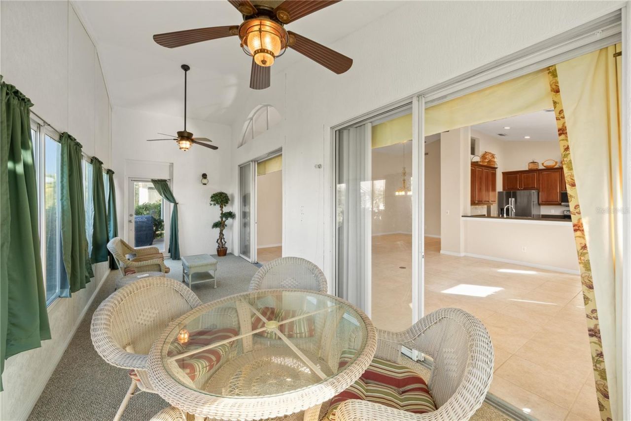 6506 42nd Street E, Sarasota, FL 34243 Photo