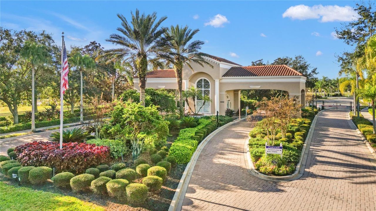 6506 42nd Street E, Sarasota, FL 34243 Photo