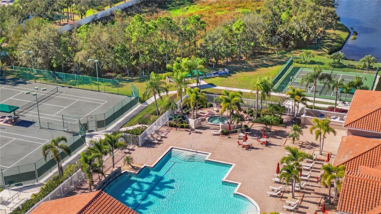 6506 42nd Street E, Sarasota, FL 34243 Photo