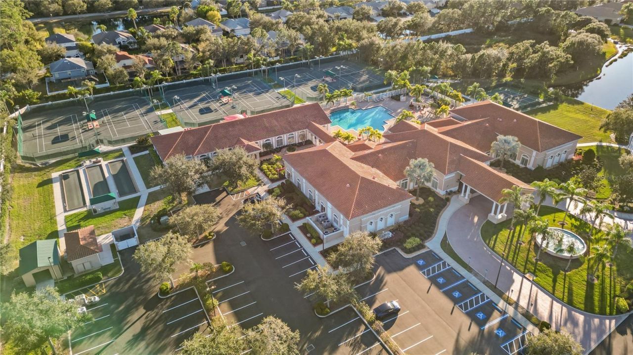 6506 42nd Street E, Sarasota, FL 34243 Photo