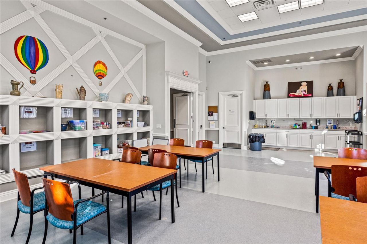 6506 42nd Street E, Sarasota, FL 34243 Photo