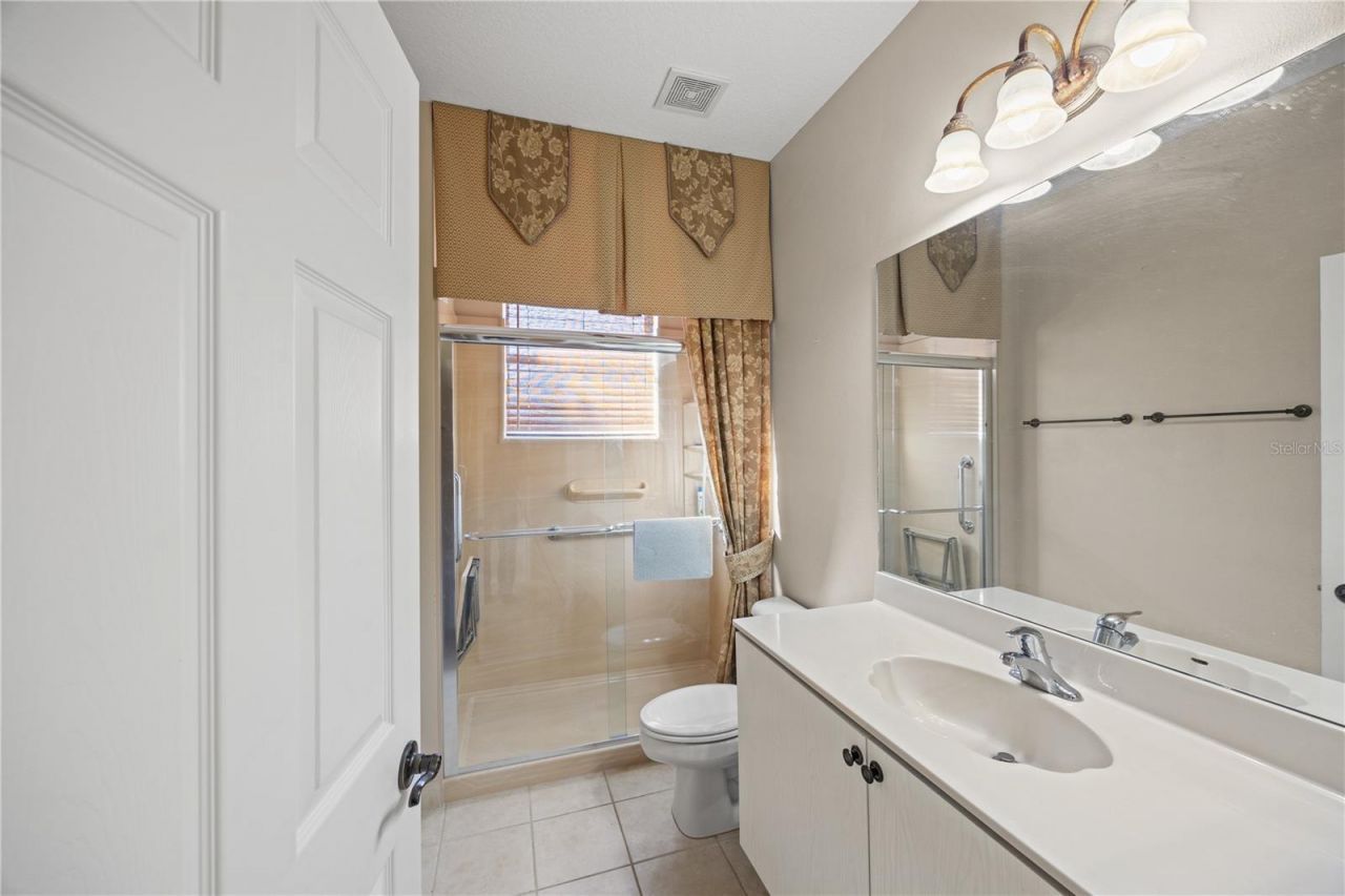 6506 42nd Street E, Sarasota, FL 34243 Photo