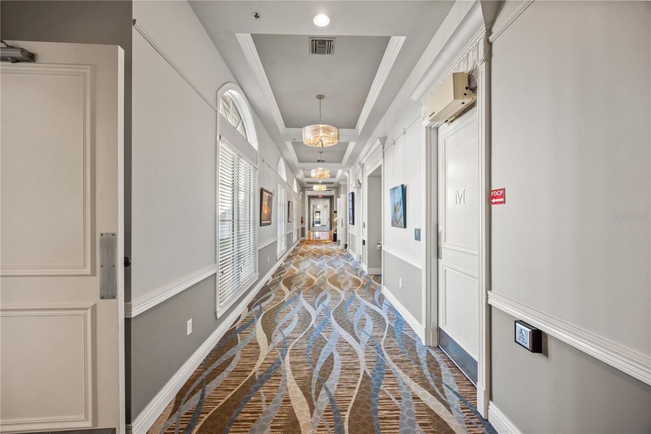 6506 42nd Street E, Sarasota, FL 34243 Photo