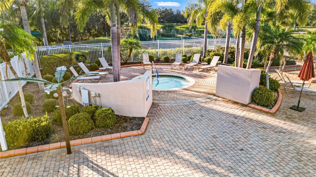 6506 42nd Street E, Sarasota, FL 34243 Photo