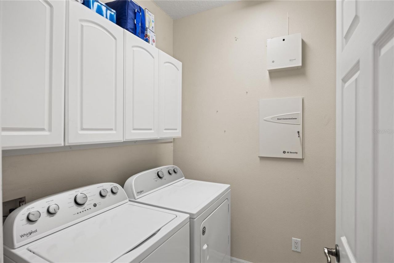 6506 42nd Street E, Sarasota, FL 34243 Photo