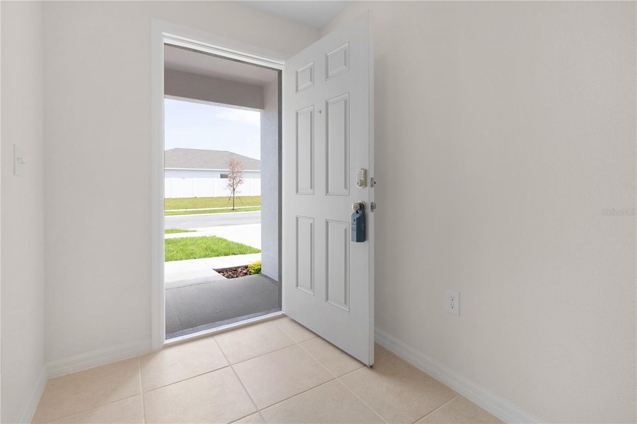304 Towns Circle, Haines City, FL 33844 Photo