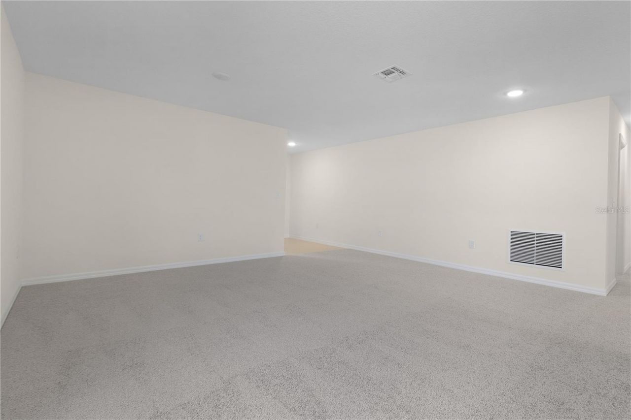 304 Towns Circle, Haines City, FL 33844 Photo