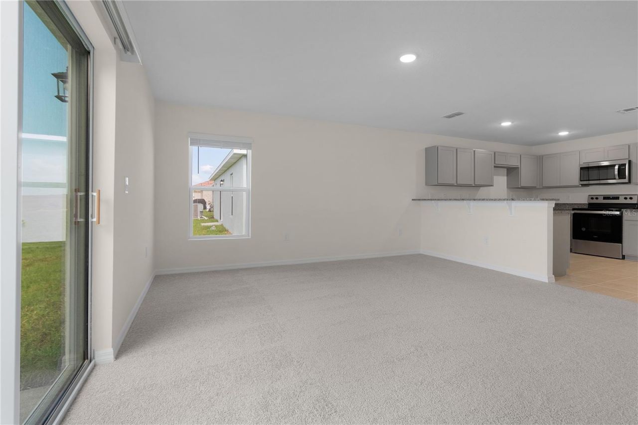 304 Towns Circle, Haines City, FL 33844 Photo