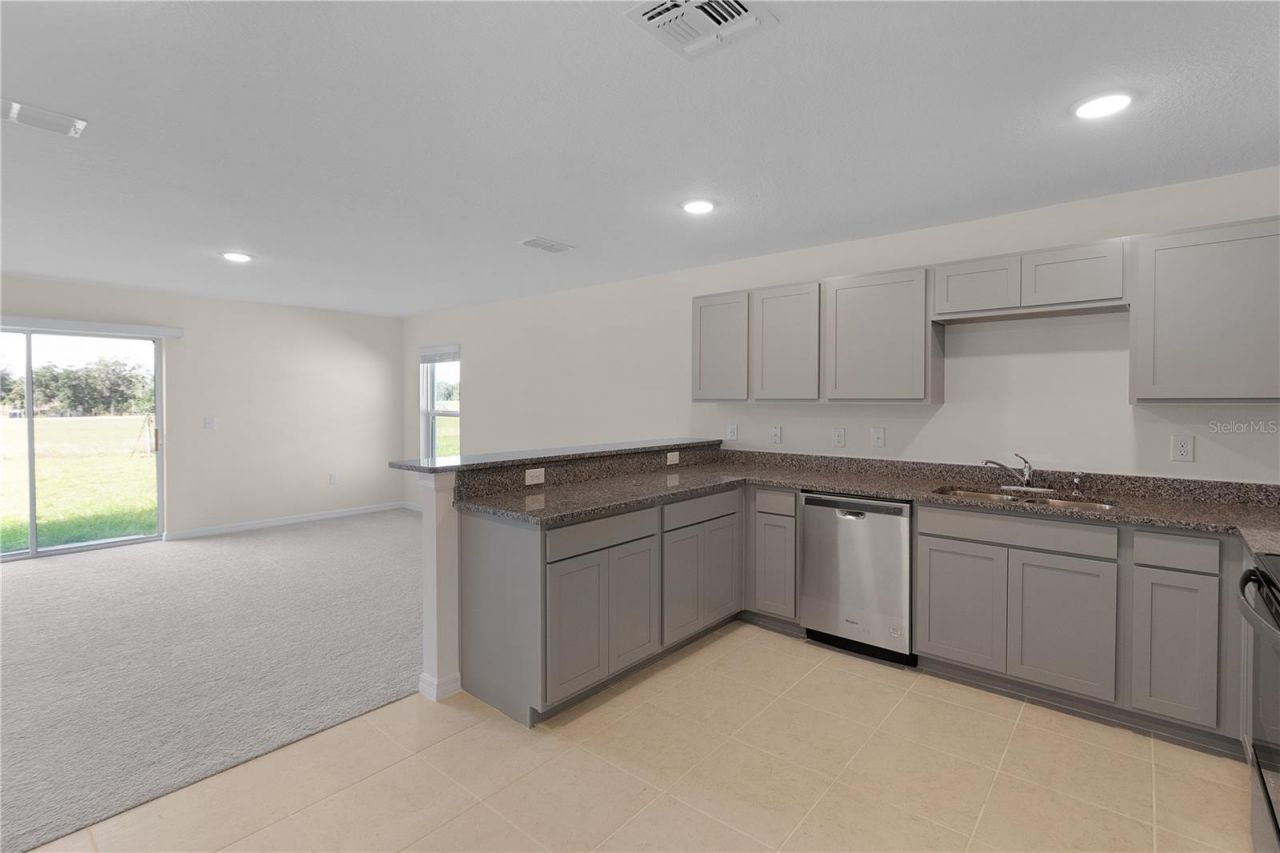 304 Towns Circle, Haines City, FL 33844 Photo
