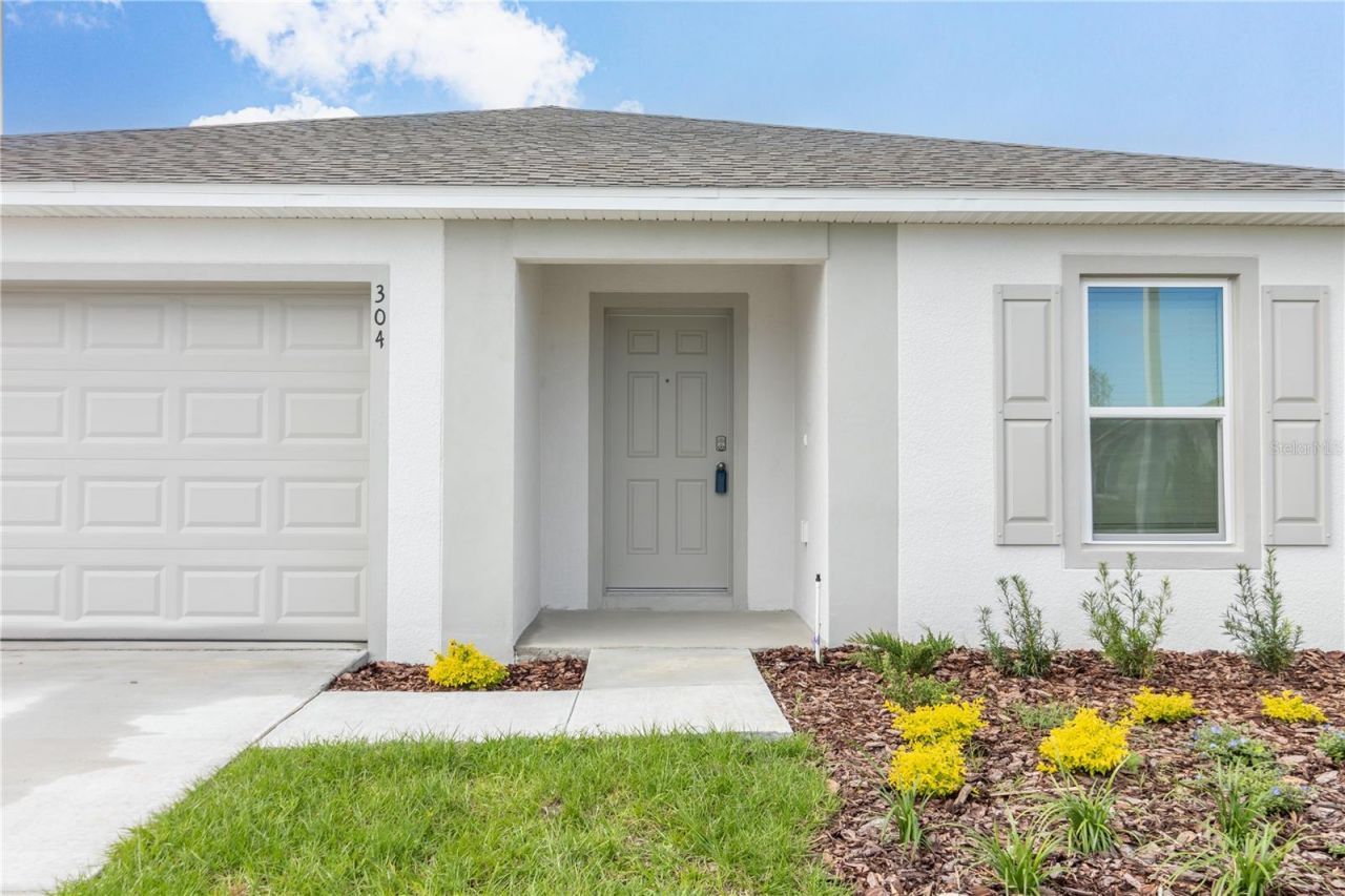 304 Towns Circle, Haines City, FL 33844 Photo