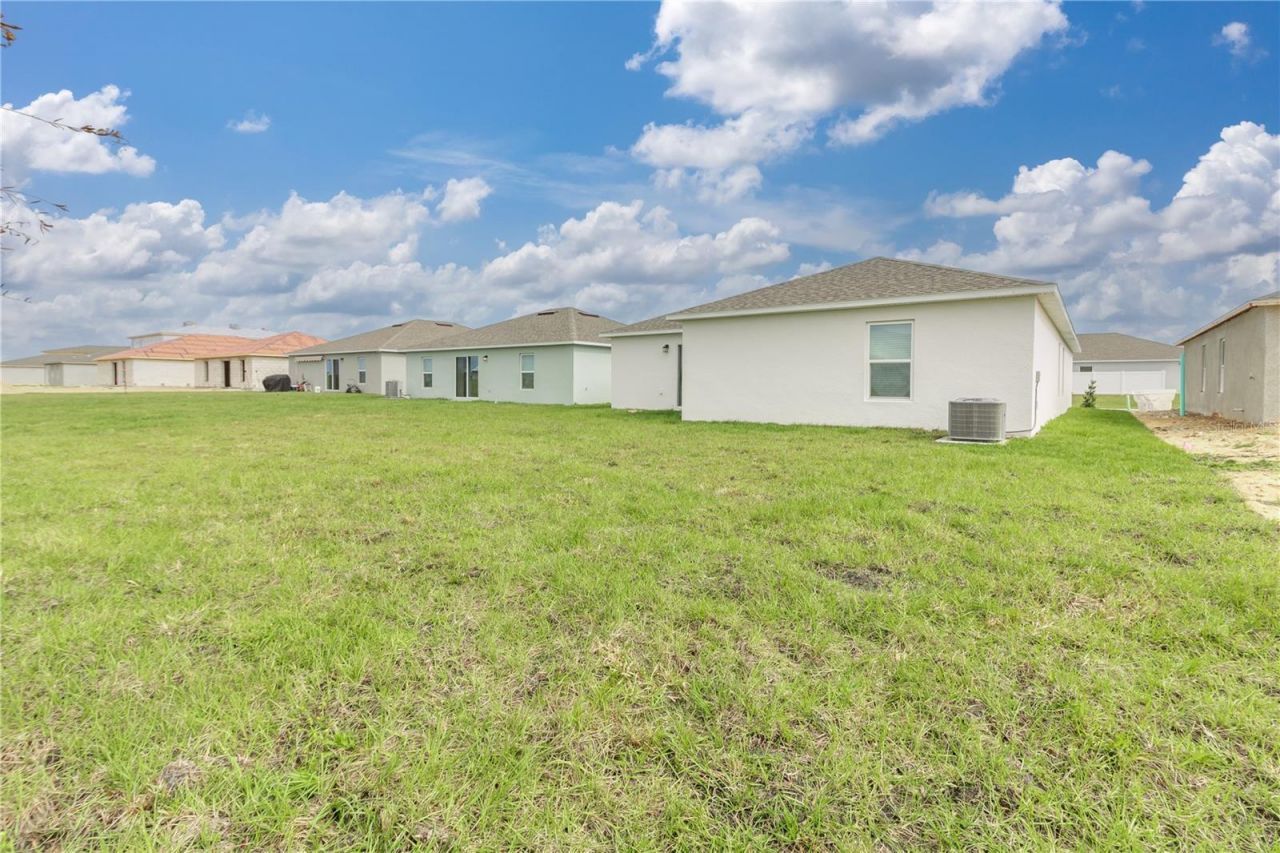 304 Towns Circle, Haines City, FL 33844 Photo