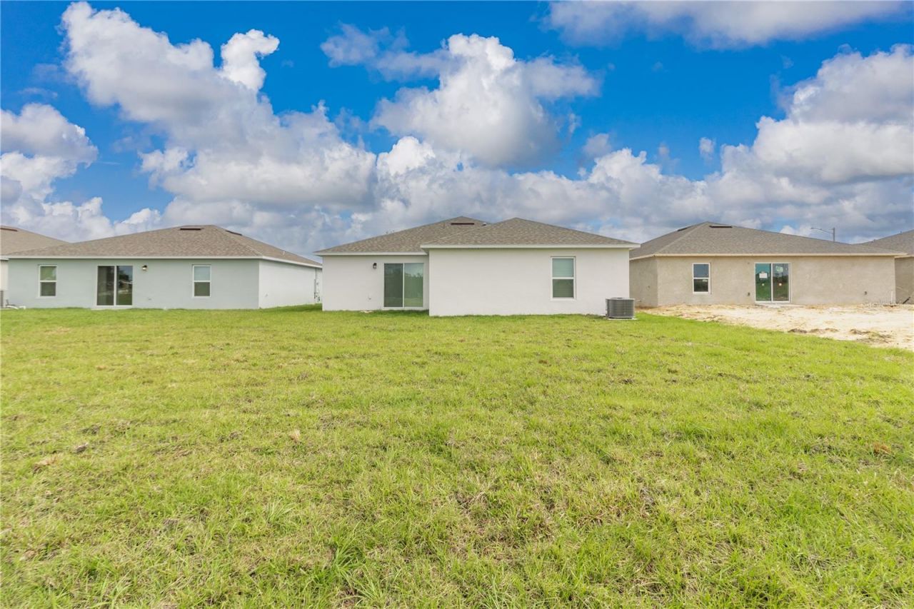 304 Towns Circle, Haines City, FL 33844 Photo