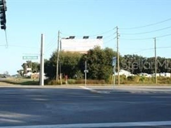 13121 S US HIGHWAY 441, SUMMERFIELD, FL 34491