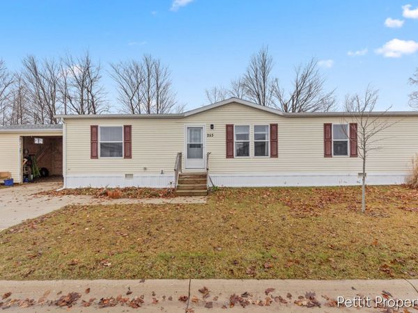 7204 E Grand River Avenue, Unit 253, Portland, MI 48875