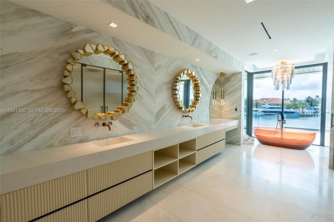 725 Middle River Dr, Fort Lauderdale, FL 33304 Photo