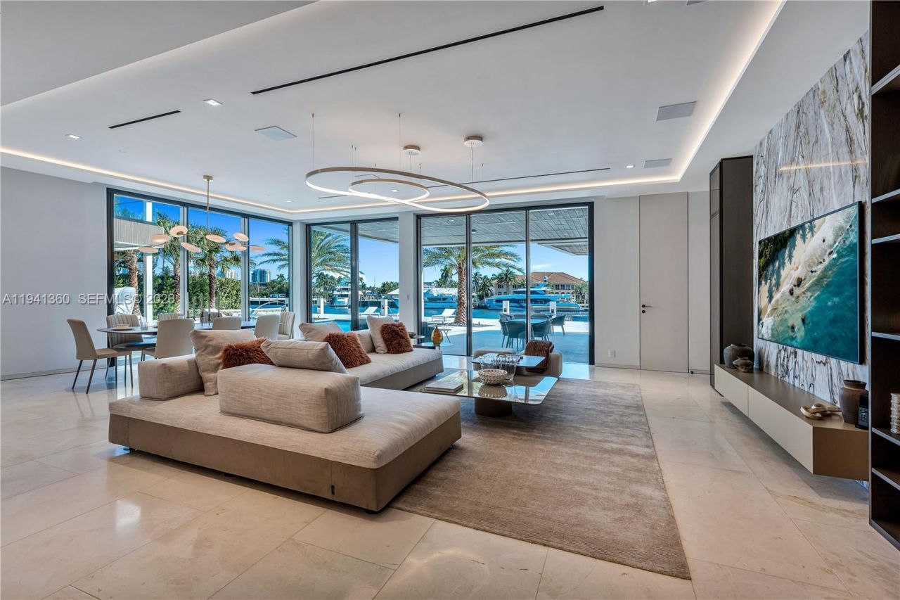 725 Middle River Dr, Fort Lauderdale, FL 33304 Photo