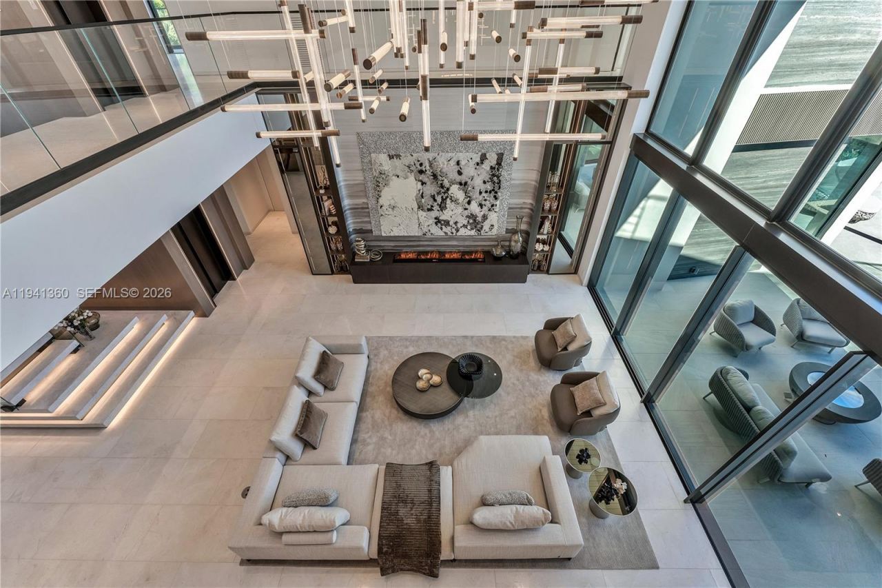 725 Middle River Dr, Fort Lauderdale, FL 33304 Photo