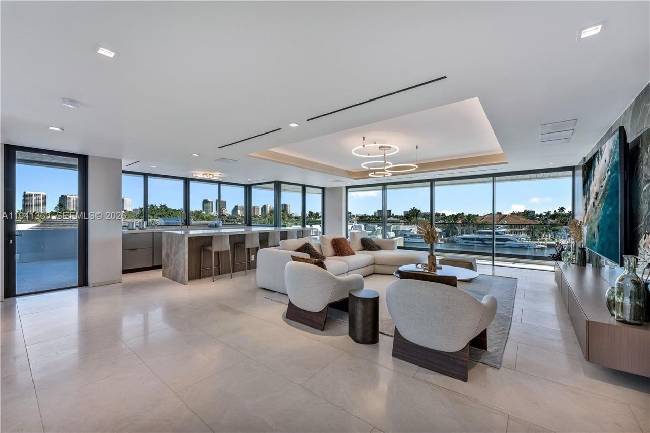 725 Middle River Dr, Fort Lauderdale, FL 33304 Photo