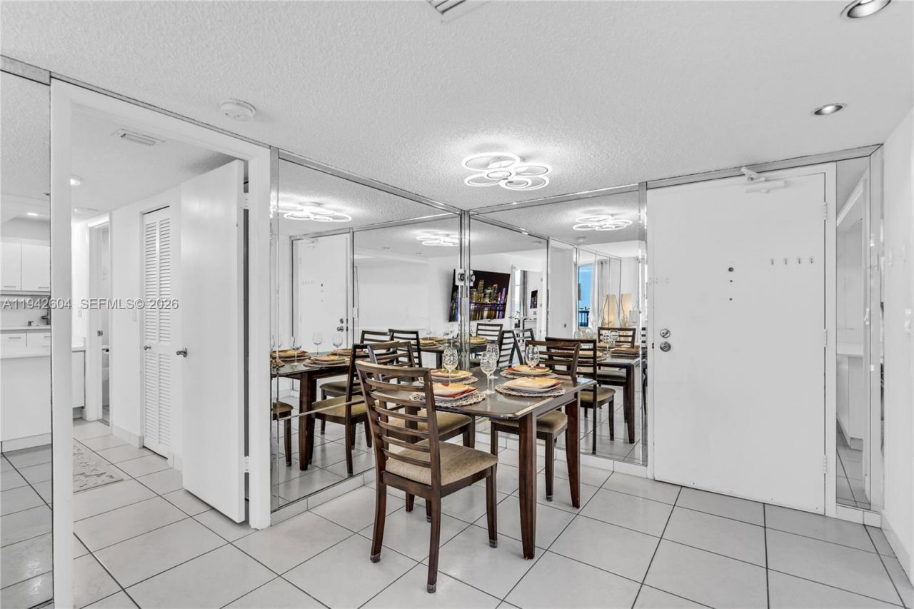 9273 Collins Ave, Unit 503, Surfside, FL 33154 Photo