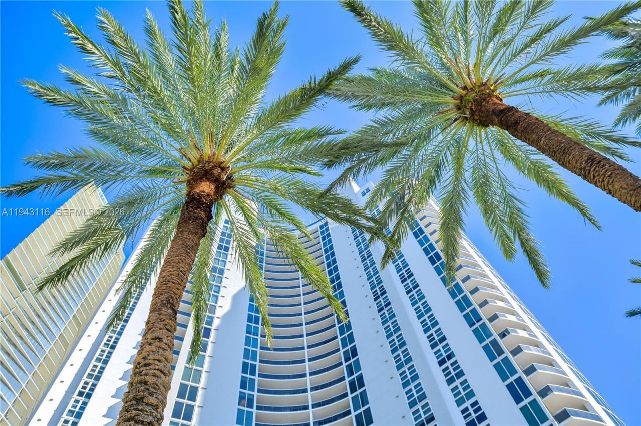 18911 Collins Ave, Unit 1003, Sunny Isles Beach, FL 33160 Photo