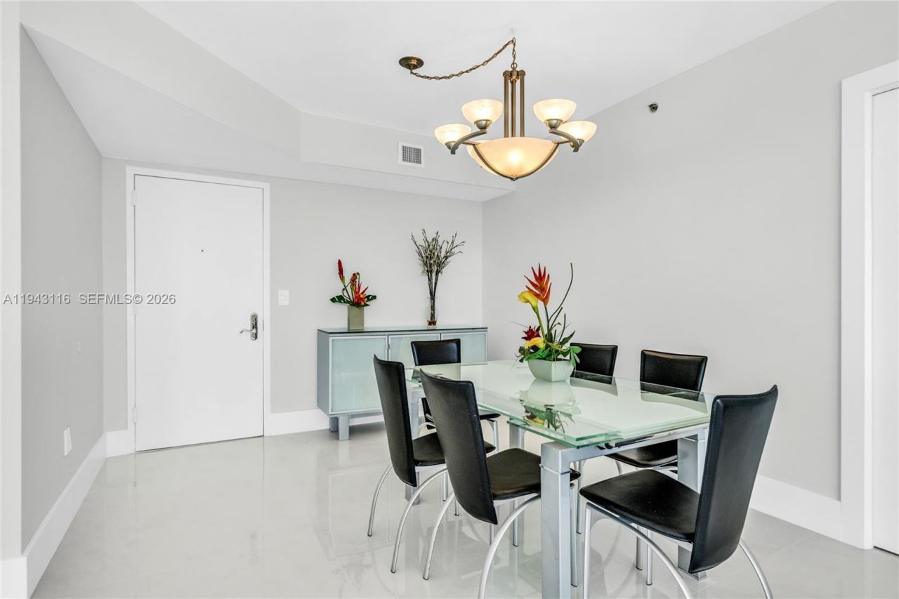 18911 Collins Ave, Unit 1003, Sunny Isles Beach, FL 33160 Photo