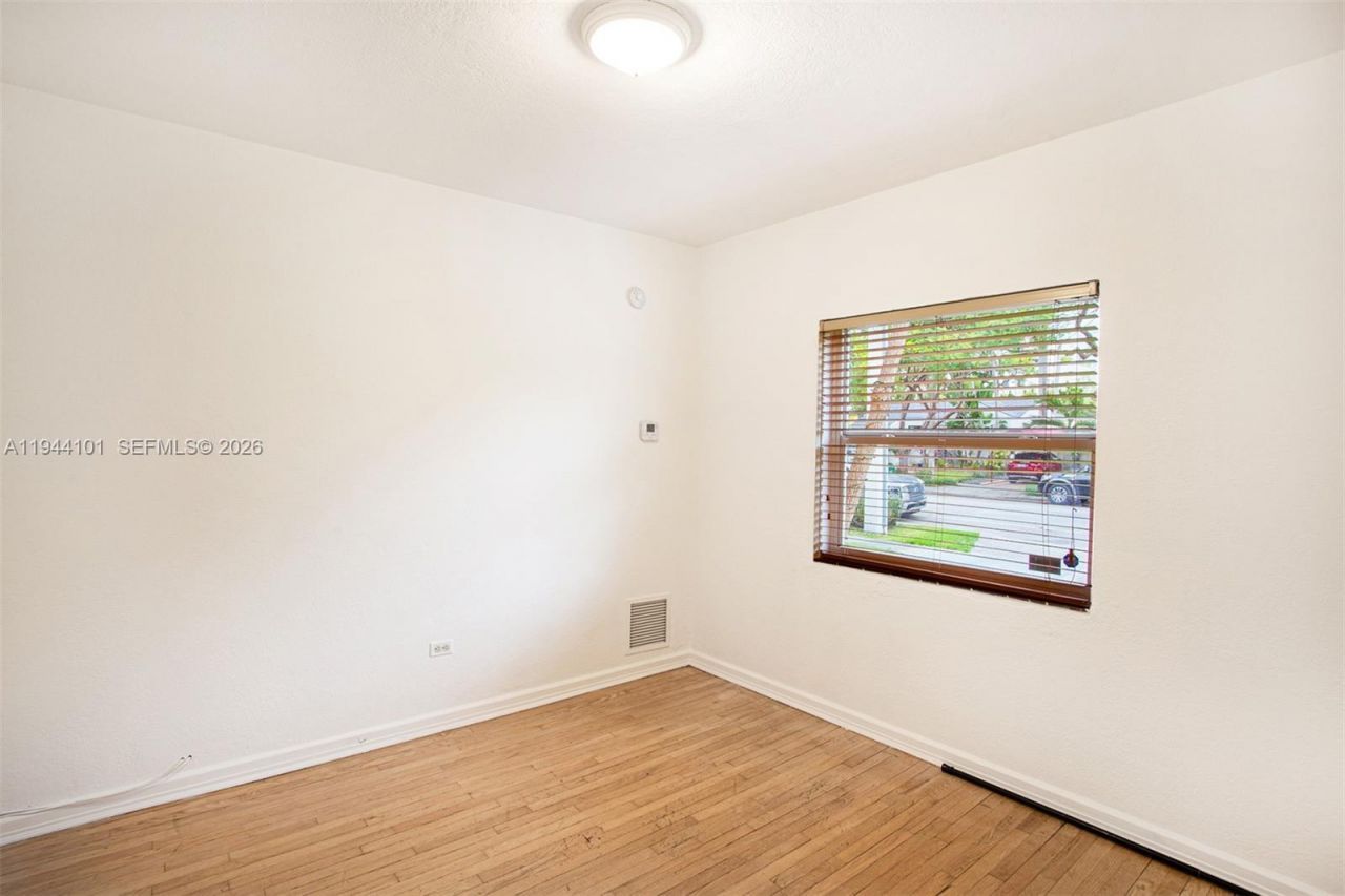 236 SW 28th Rd, Miami, FL 33129 Photo