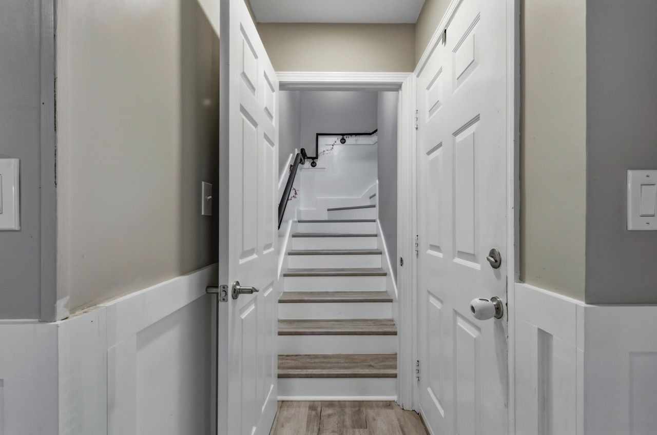 7715 Woodland Dr. Photo 15