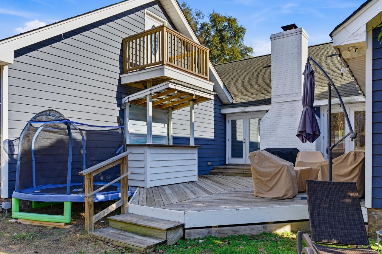 7715 Woodland Dr. Photo 30