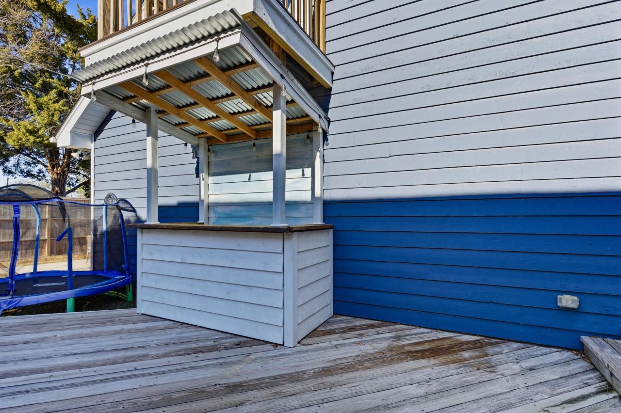 7715 Woodland Dr. Photo 34