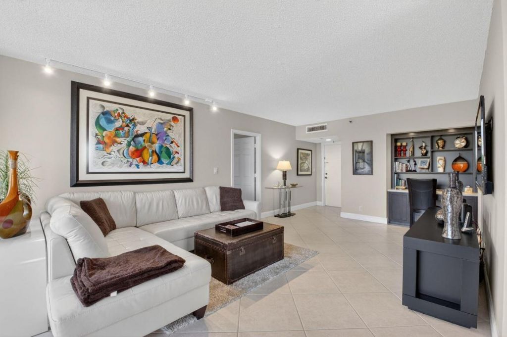 6797 Willow Wood Drive, Unit 6041, Boca Raton, FL 33434 Photo