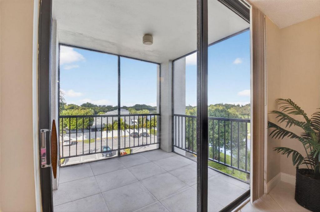 6797 Willow Wood Drive, Unit 6041, Boca Raton, FL 33434 Photo