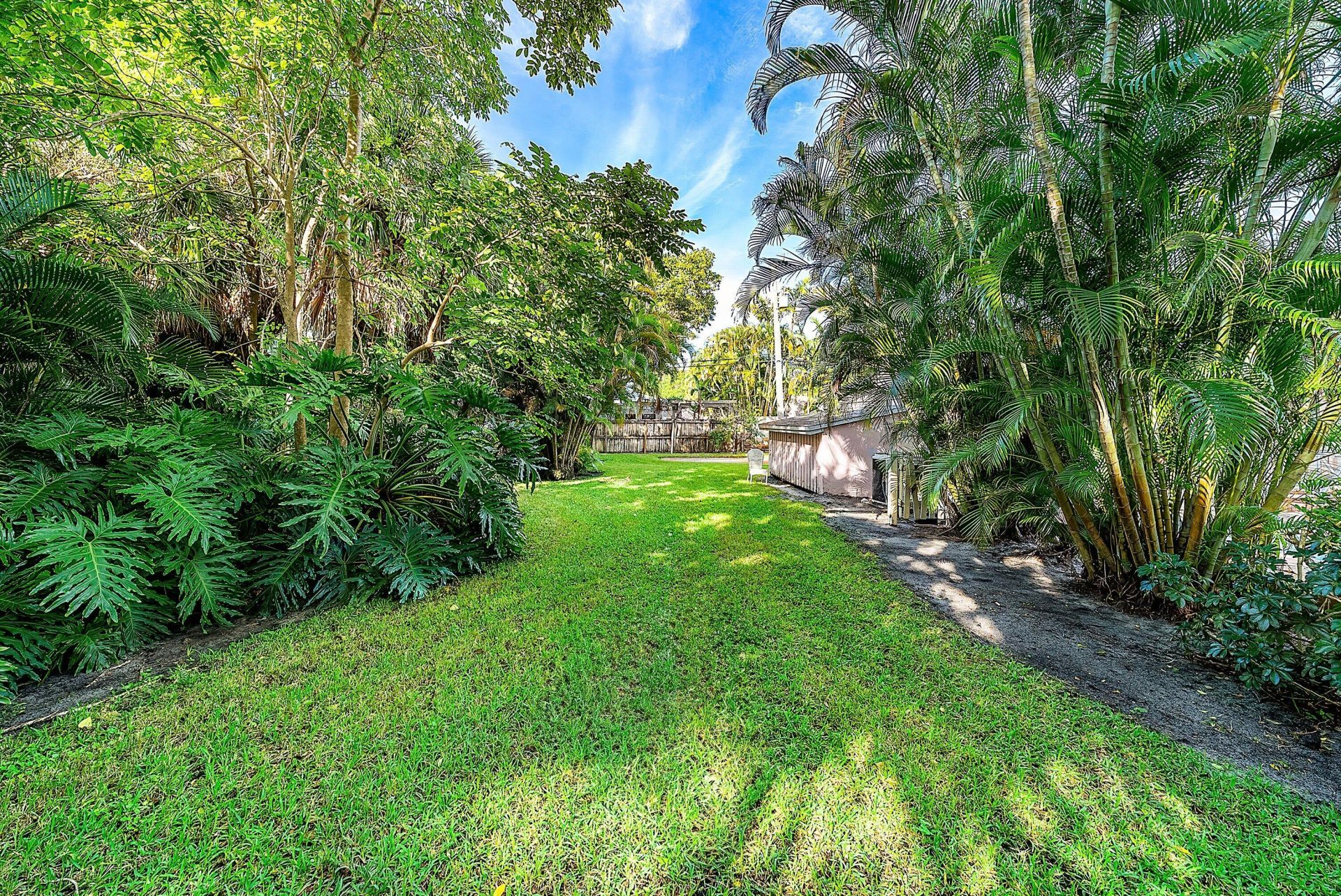 1202 N Swinton Avenue, Delray Beach, FL 33444 Photo