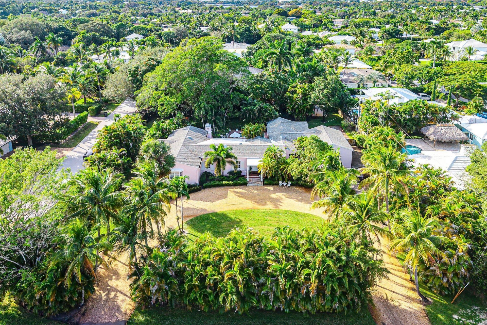 1202 N Swinton Avenue, Delray Beach, FL 33444 Photo