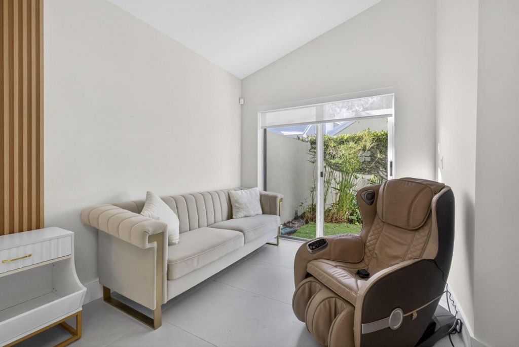 18 Selby Lane, Palm Beach Gardens, FL 33418 Photo